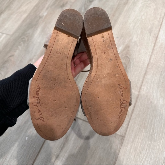 Two Strap Wedge - Picture 5 of 8